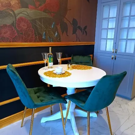 Apartament Apartamentylove - żwirki, Prywatny Parking Opcjonalnie *