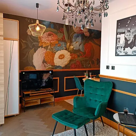 Apartament Apartamentylove - żwirki, Prywatny Parking Opcjonalnie *