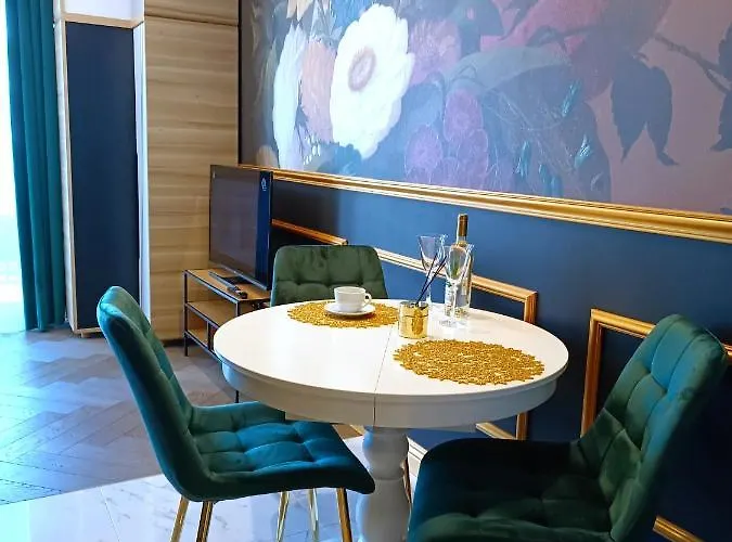 Apartamento Zwirki - Apartamentylove, Prywatny Parking, Centrum, Nowoczesny, Self Check - In, F-vat