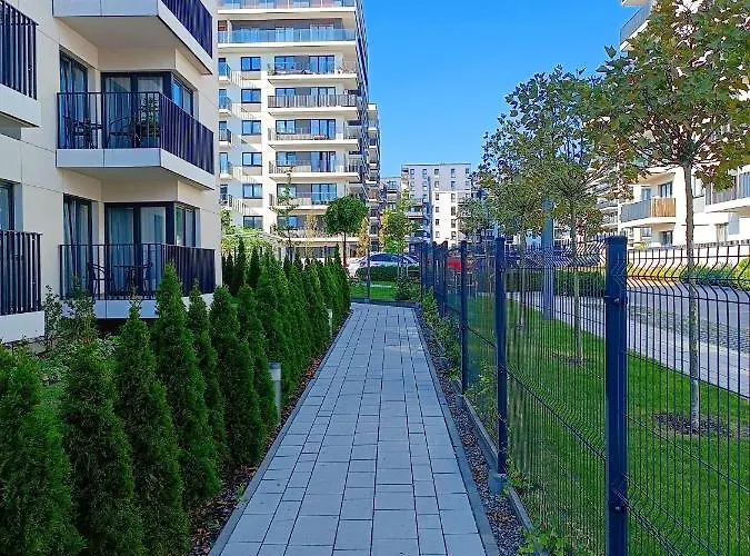 Zwirki - Apartamentylove, Prywatny Parking, Centrum, Nowoczesny, Self Check - In, F-vat Łódź