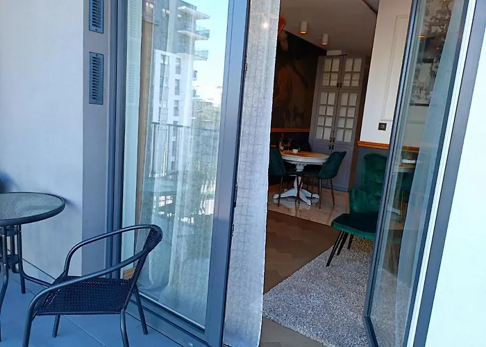 Zwirki - Apartamentylove, Prywatny Parking, Centrum, Nowoczesny, Self Check - In, F-vat * Łódź