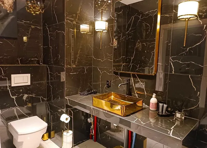 Zwirki - Apartamentylove, Prywatny Parking, Centrum, Nowoczesny, Self Check - In, F-vat 罗兹