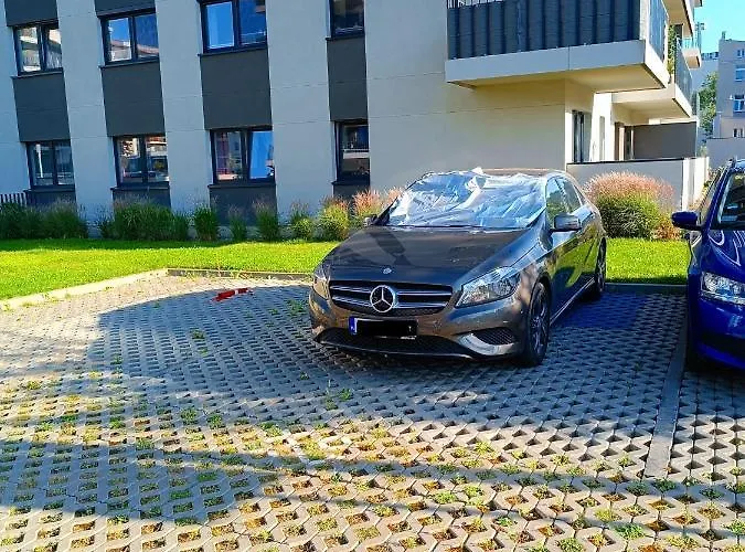 Zwirki - Apartamentylove, Prywatny Parking, Centrum, Nowoczesny, Self Check - In, F-vat Łódź